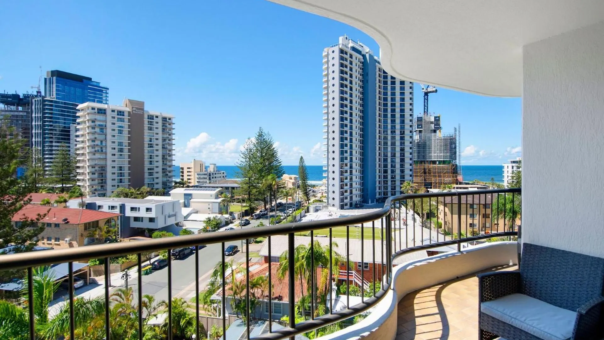 Ocean Views - Stylish 1 Bedroom In Surfers Paradise Gold Coast Australië